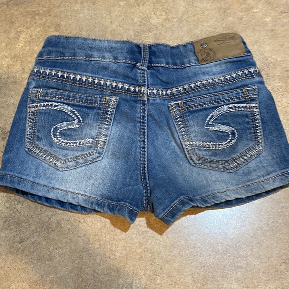 Girl, silver jean shorts, size 12 - Picture 6 of 6